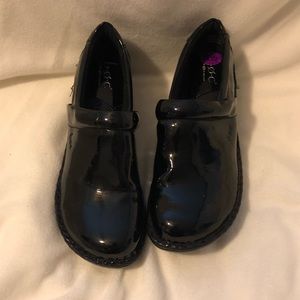 b.o.c. Born. Black Patent Faux Leather Clogs